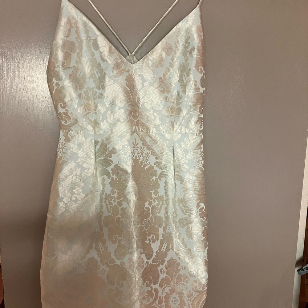 Free People queen of hearts dress size 6 Cream Brocade Dress